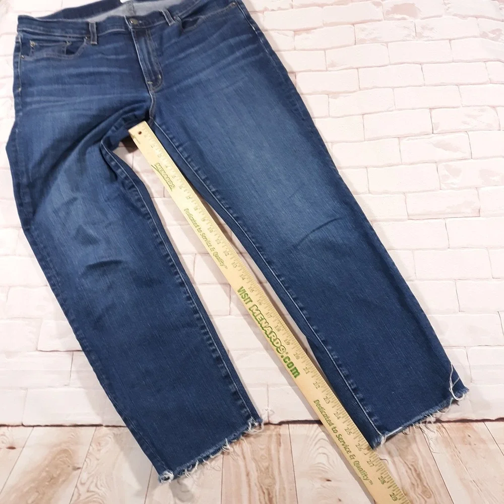 Edwin Jeans Size 32 x 26.5 Blue Cotton Blend Made In USA Frayed Cuff Tapered